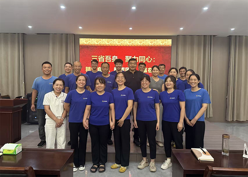 A Competition to Improve Managers' Public Speaking Skills